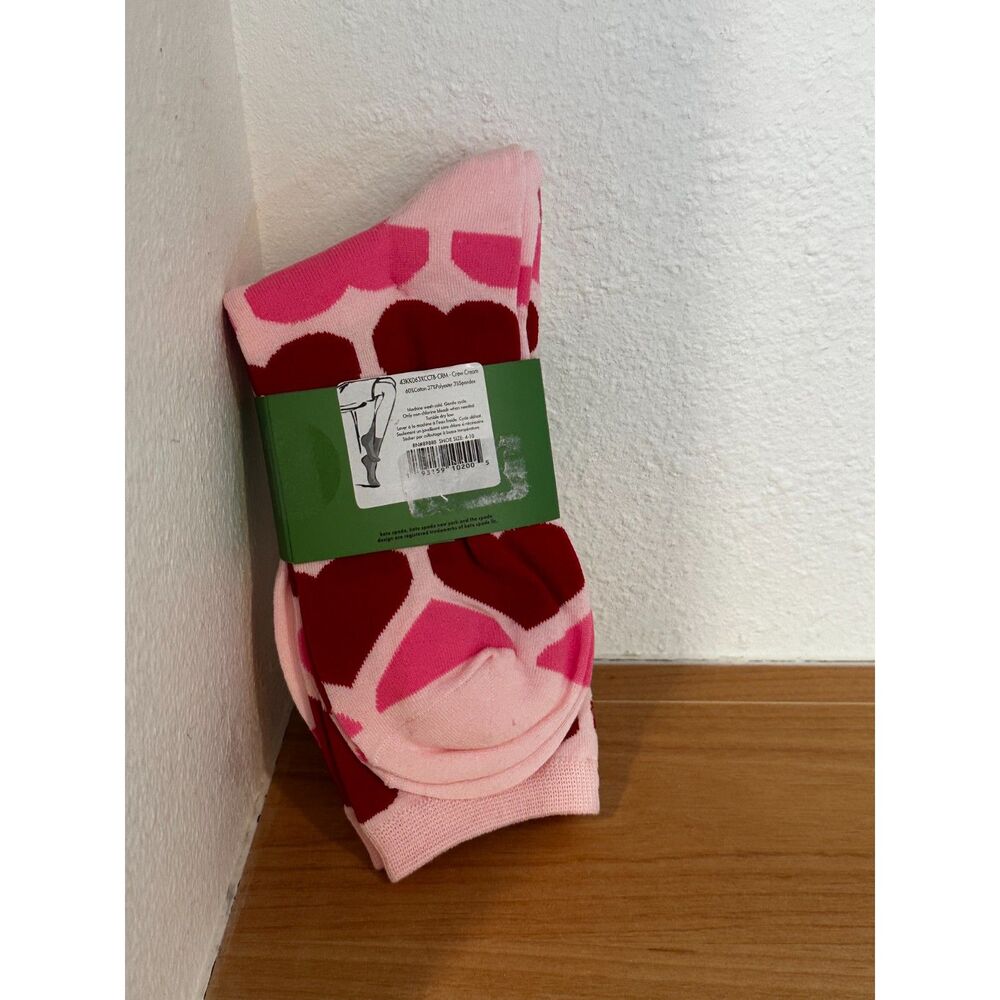Kate Spade Crew Socks 3 Pairs Pink Valentine Hearts NWT NEW - Picture 4 of 6